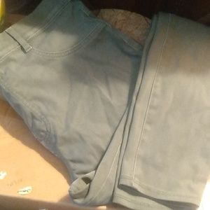 Time and Tru stretch jeans
